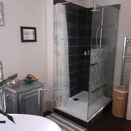 Calme Et Confort Centre Avec Parking Prive Apartament *